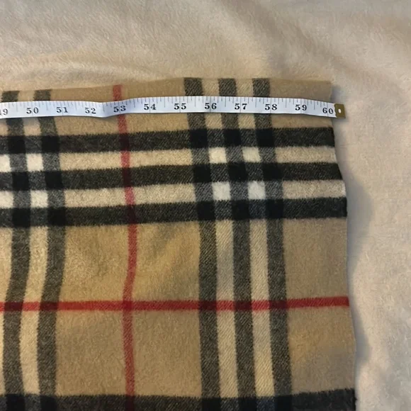 Burberry London 100% Lambswool Cape/Wrap